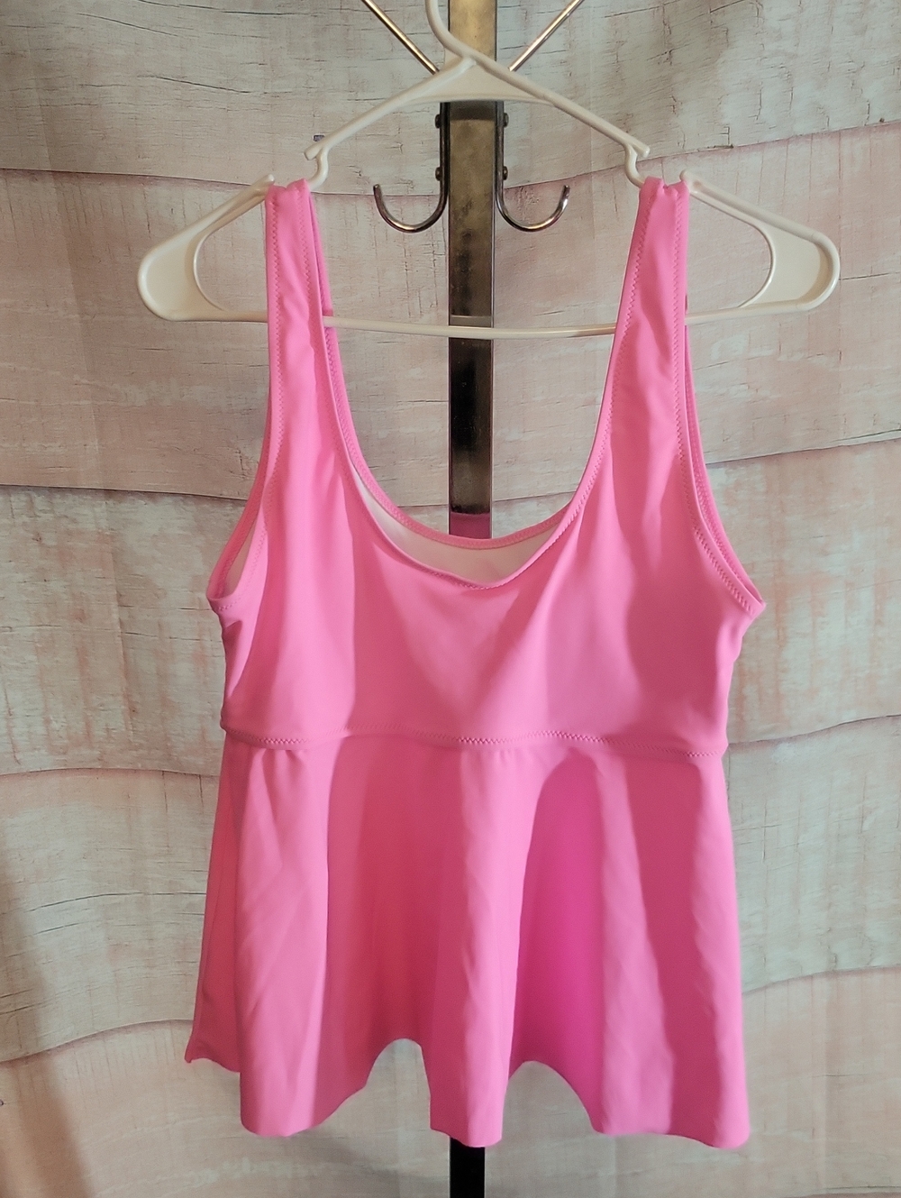 Beachsissi Florescent Pink Tankini Top - Picture 2 of 5